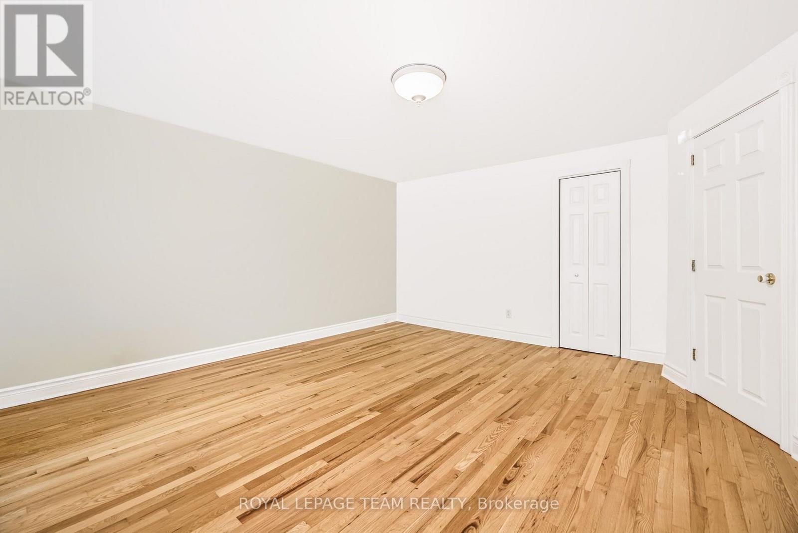 1050 Apolydore Avenue, Ottawa, Ontario  K1H 8A9 - Photo 23 - X13835242