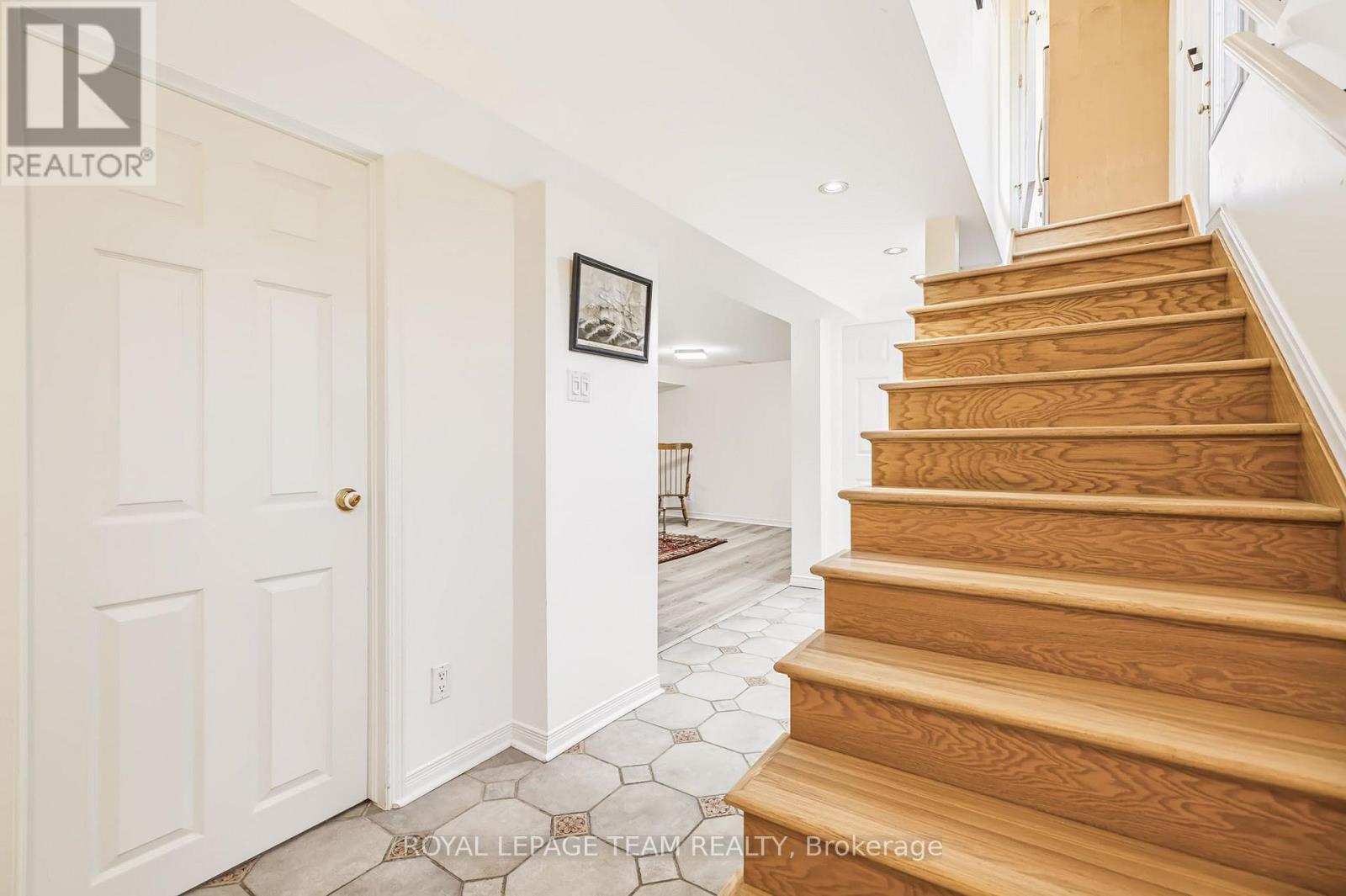1050 Apolydore Avenue, Ottawa, Ontario  K1H 8A9 - Photo 32 - X13835242