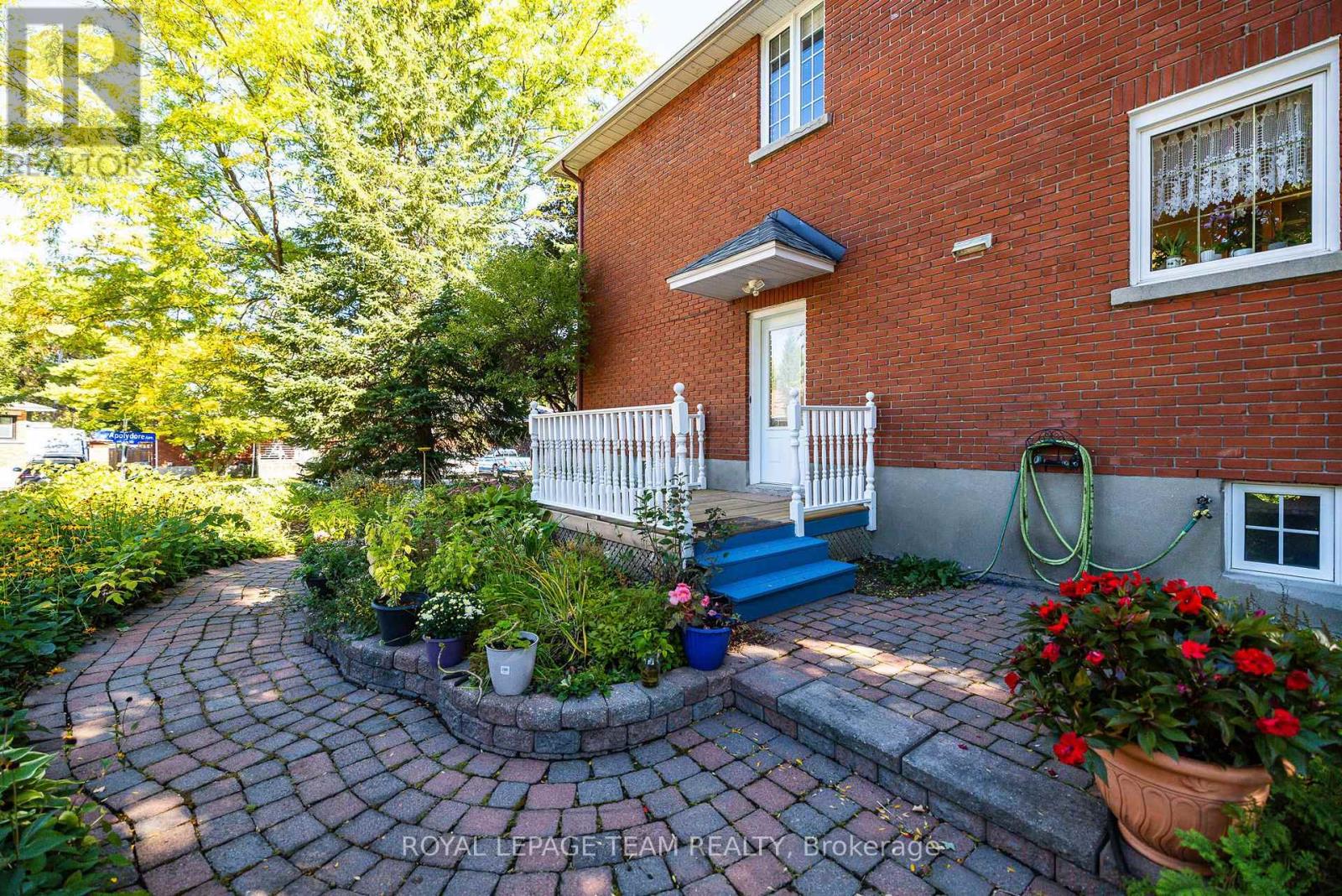 1050 Apolydore Avenue, Ottawa, Ontario  K1H 8A9 - Photo 45 - X13835242