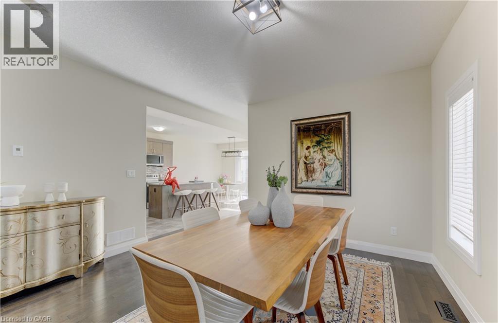 519 Gristmill Street, Waterloo, Ontario  N2K 0C9 - Photo 3 - 40865288