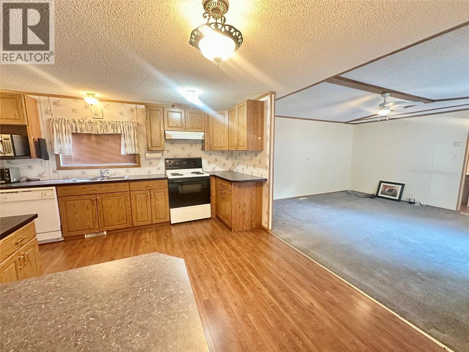 1514 3a Highway Unit# 7, Keremeos, British Columbia  V0X 1N6 - Photo 14 - 10402022