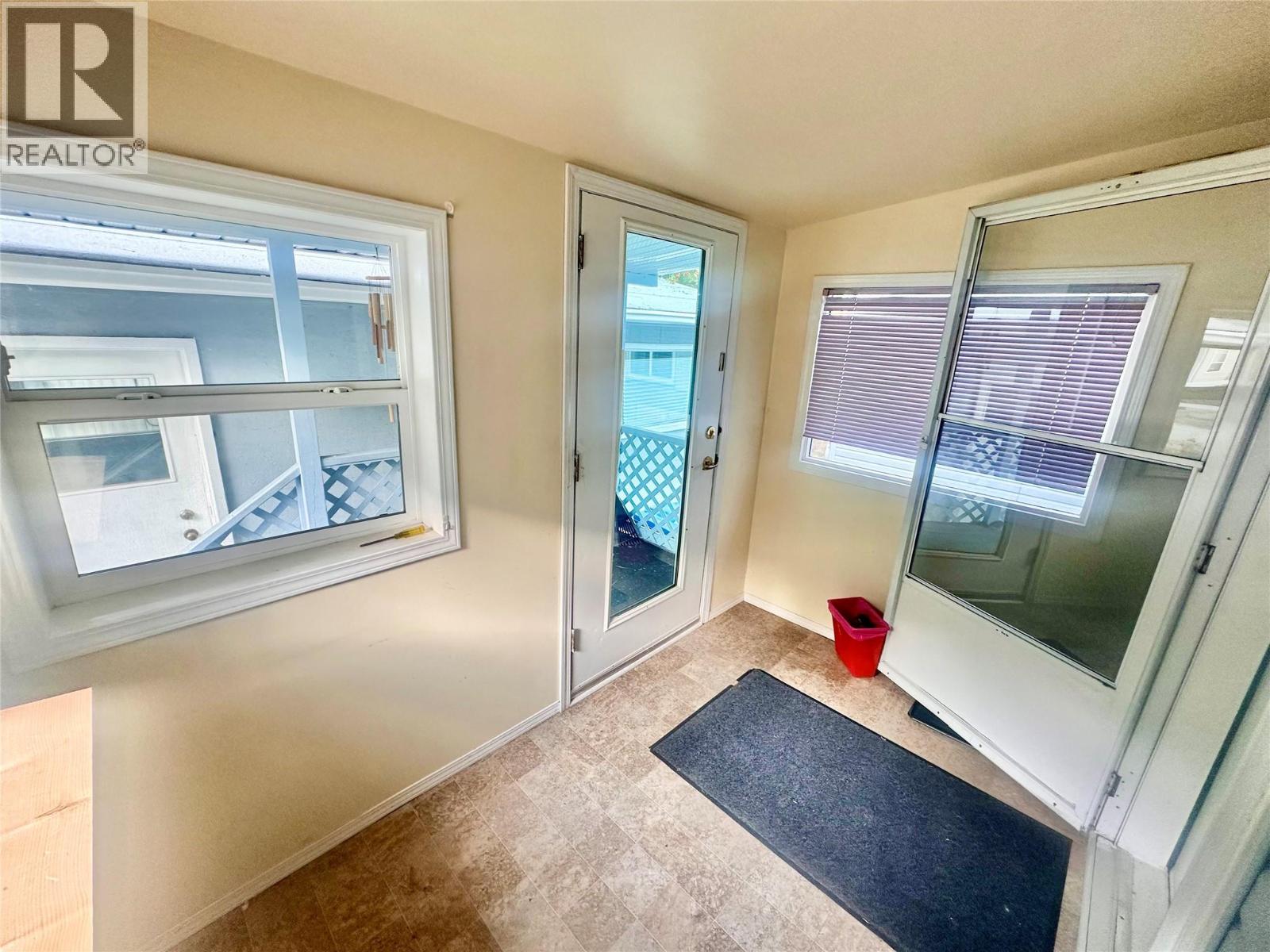 1514 3a Highway Unit# 7, Keremeos, British Columbia  V0X 1N6 - Photo 7 - 10402022