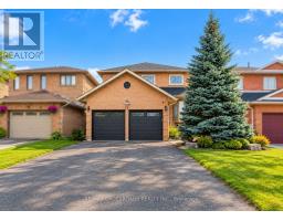 11 MURKAR CRESCENT, Whitby, Ontario