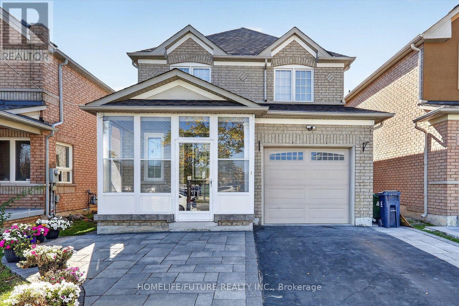 23 SEASONS DRIVE, Toronto, Ontario