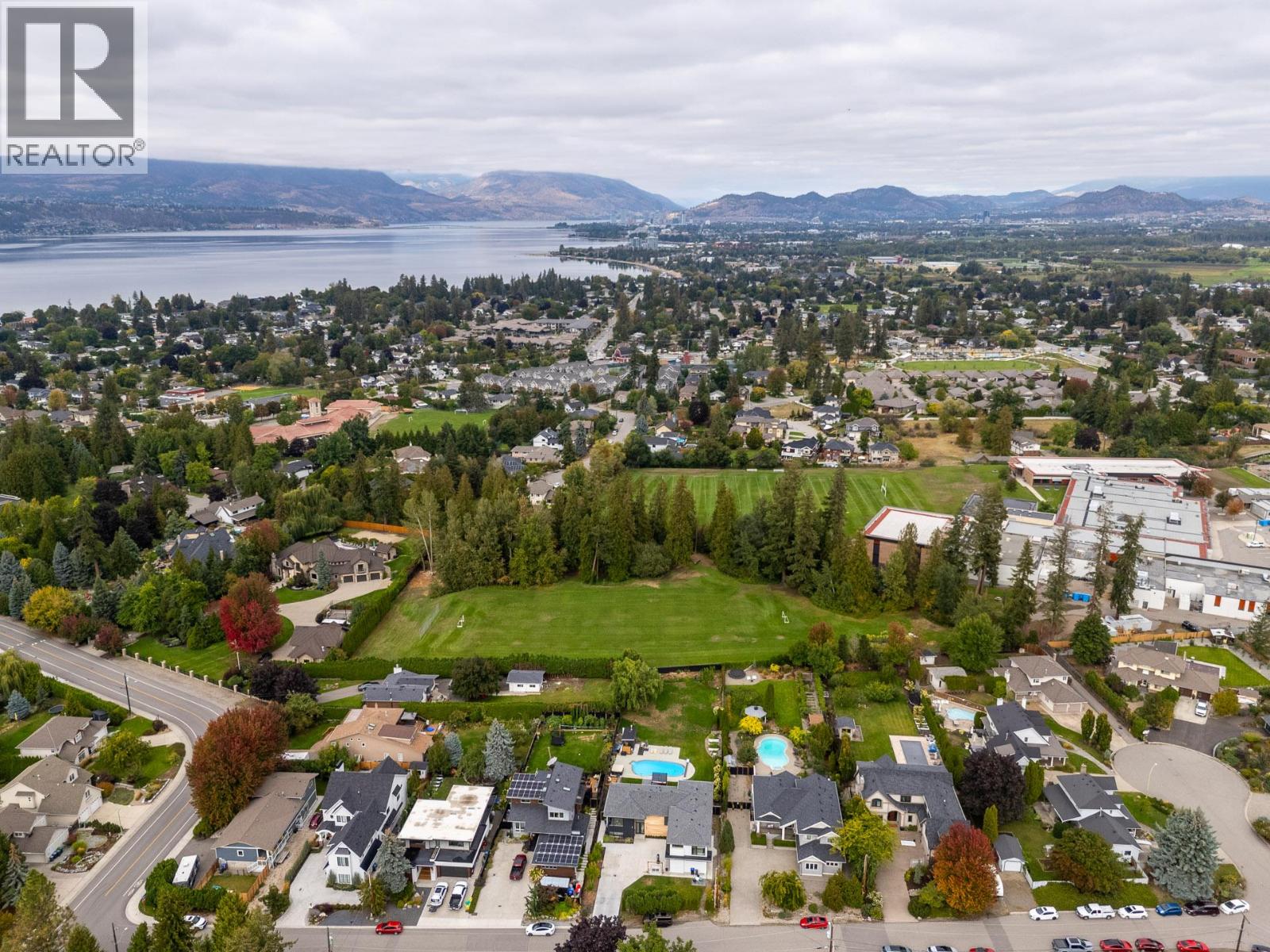 624 Bonjou Road, Kelowna, British Columbia  V1W 1M5 - Photo 72 - 10401859