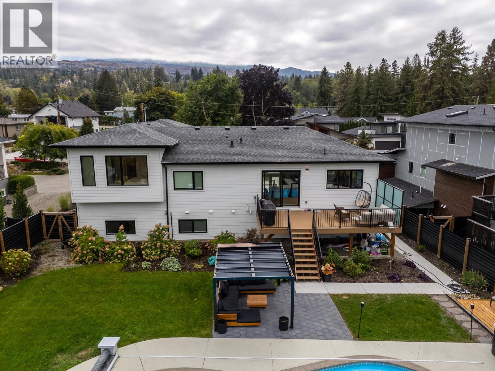 624 Bonjou Road, Kelowna, British Columbia  V1W 1M5 - Photo 79 - 10401859