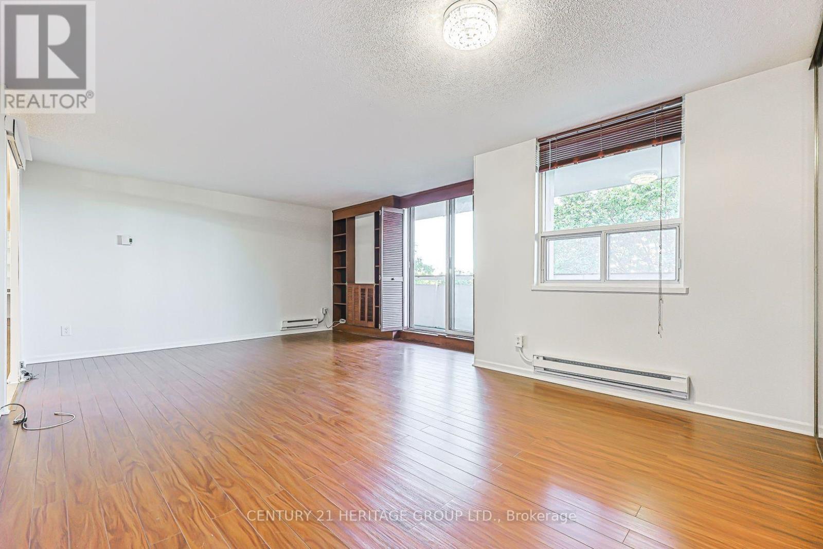 502 - 1 Royal Orchard Boulevard, Markham, Ontario  L3T 3C2 - Photo 8 - N13835286