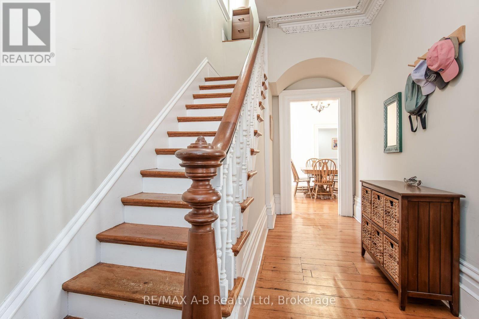 241 Mornington Street, Stratford, Ontario N5A 5G4 - Photo 18 - X13835264