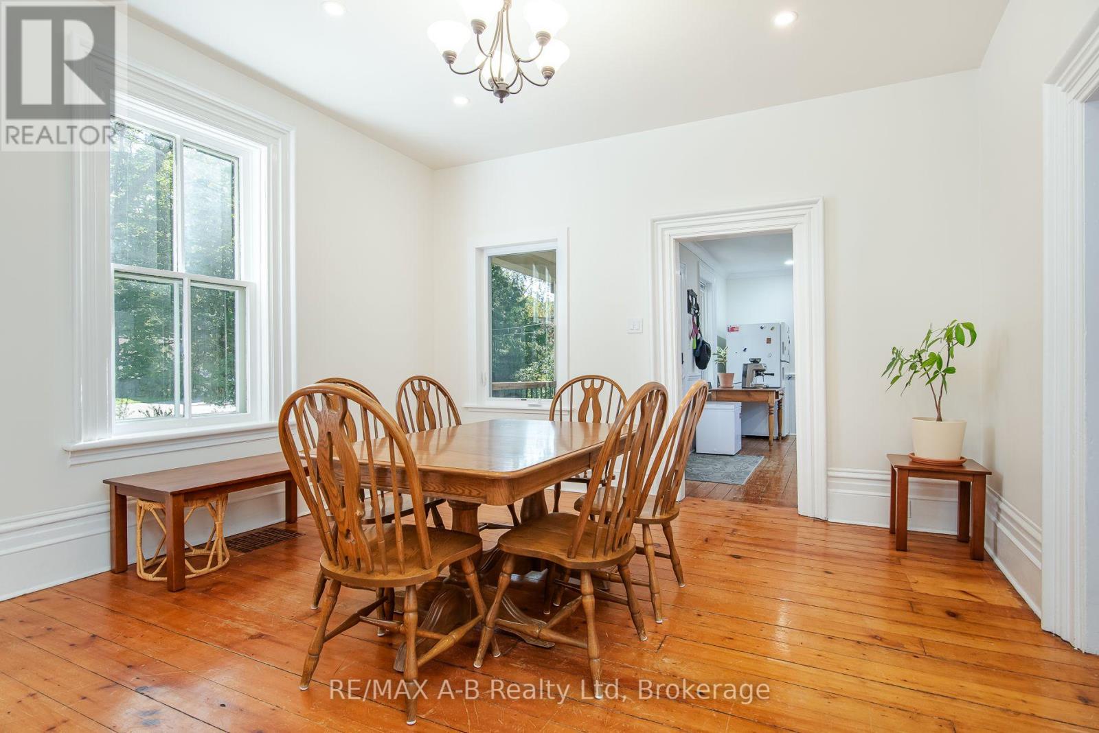 241 Mornington Street, Stratford, Ontario N5A 5G4 - Photo 26 - X13835264