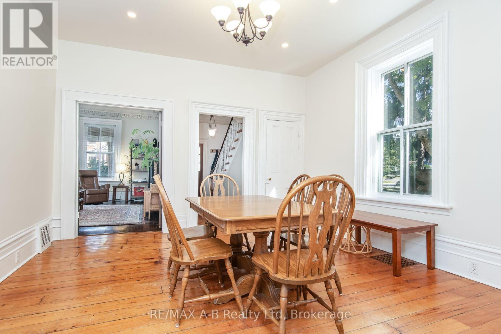241 Mornington Street, Stratford, Ontario N5A 5G4 - Photo 28 - X13835264