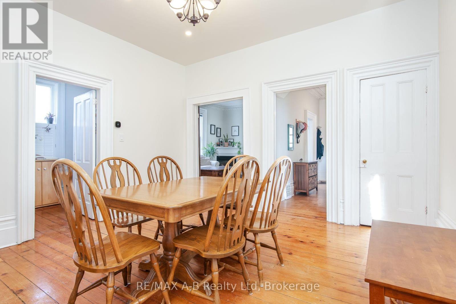 241 Mornington Street, Stratford, Ontario N5A 5G4 - Photo 29 - X13835264