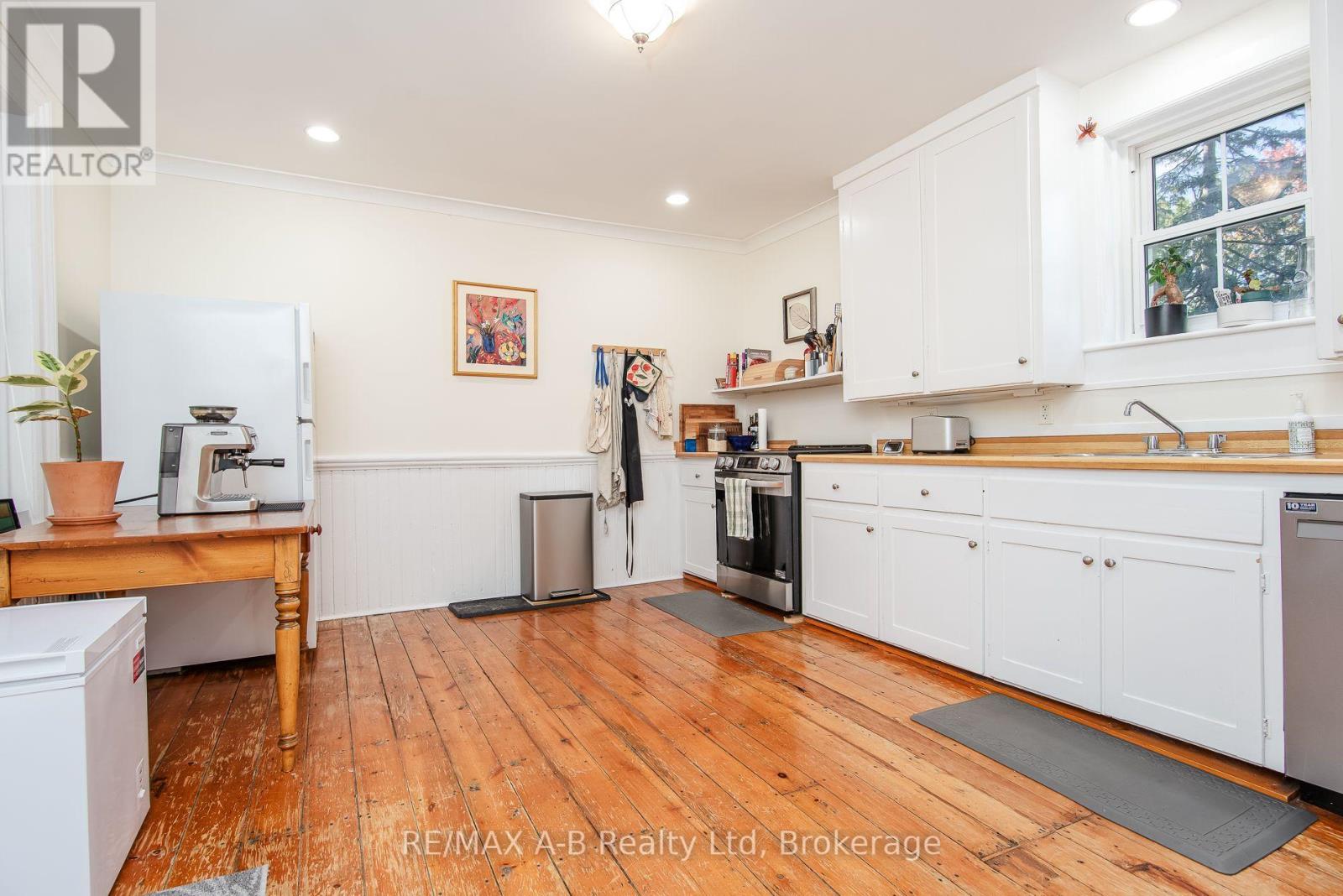 241 Mornington Street, Stratford, Ontario N5A 5G4 - Photo 33 - X13835264