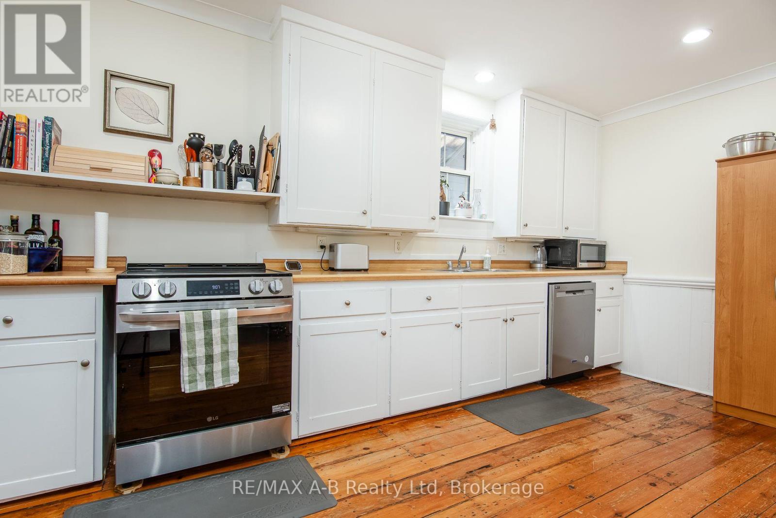 241 Mornington Street, Stratford, Ontario N5A 5G4 - Photo 35 - X13835264
