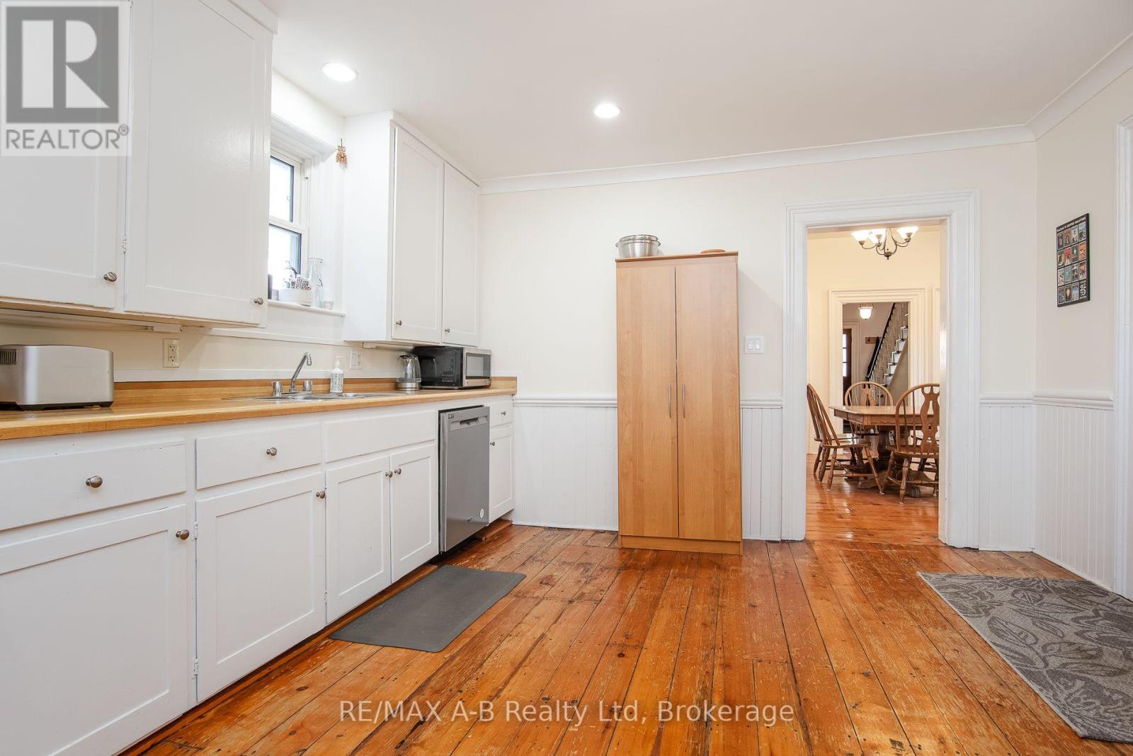 241 Mornington Street, Stratford, Ontario N5A 5G4 - Photo 36 - X13835264