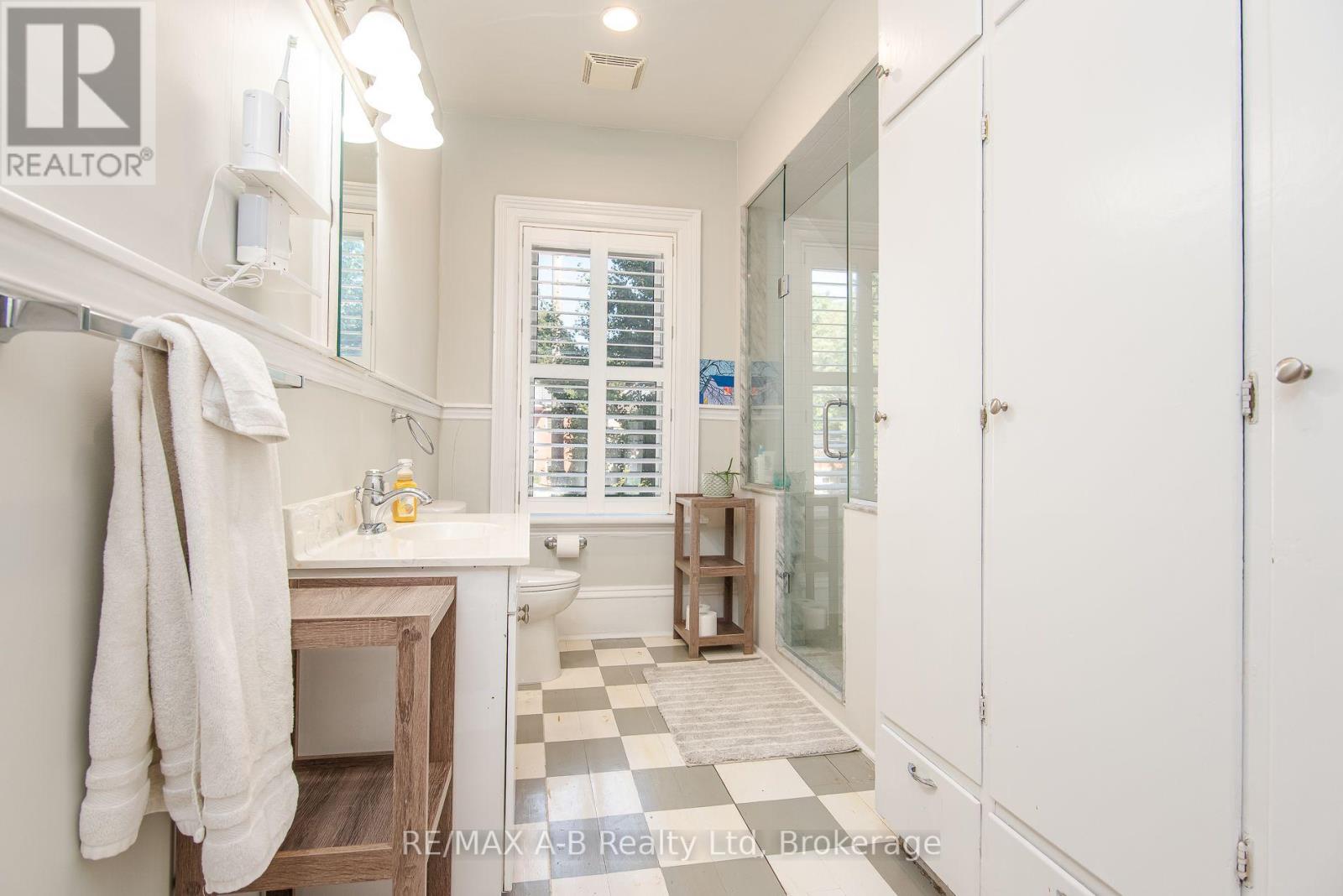 241 Mornington Street, Stratford, Ontario N5A 5G4 - Photo 39 - X13835264