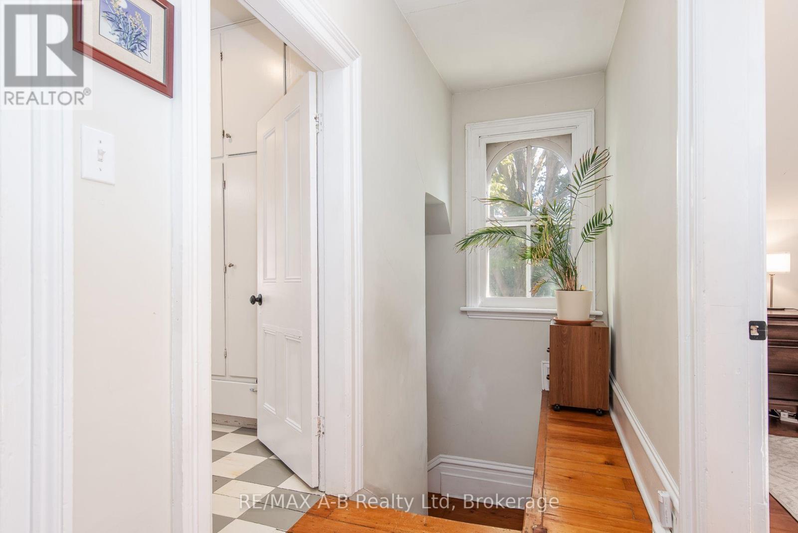 241 Mornington Street, Stratford, Ontario N5A 5G4 - Photo 41 - X13835264