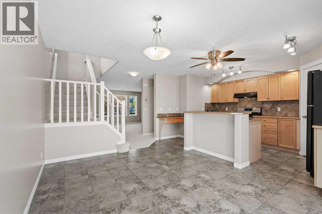 28 Saddlebrook Gardens NE, Calgary, Alberta  T3J 5M6 - Photo 13 - A2325561