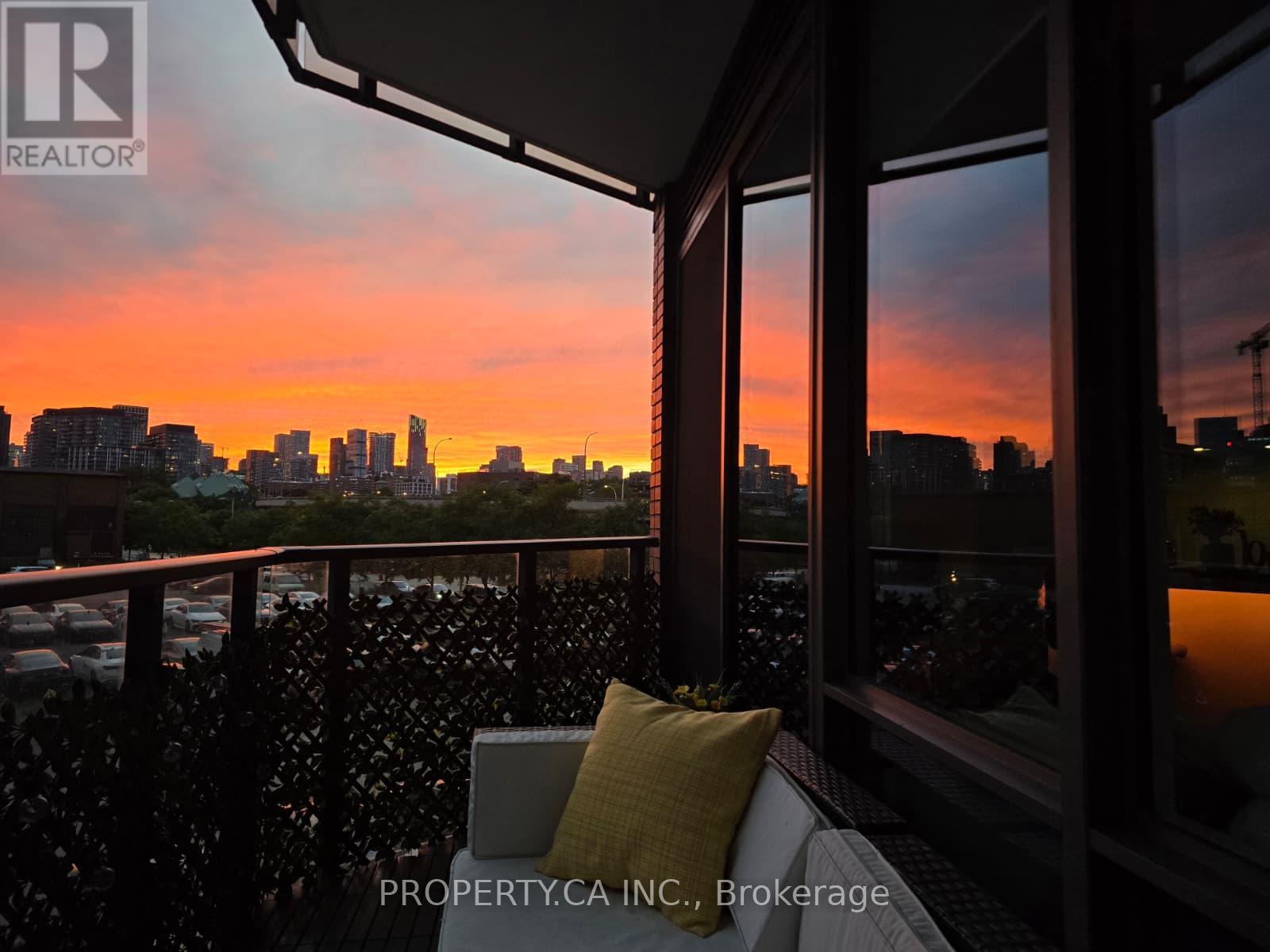 N122 - 120 Bayview Avenue, Toronto, Ontario  M5A 0G4 - Photo 32 - C13710036