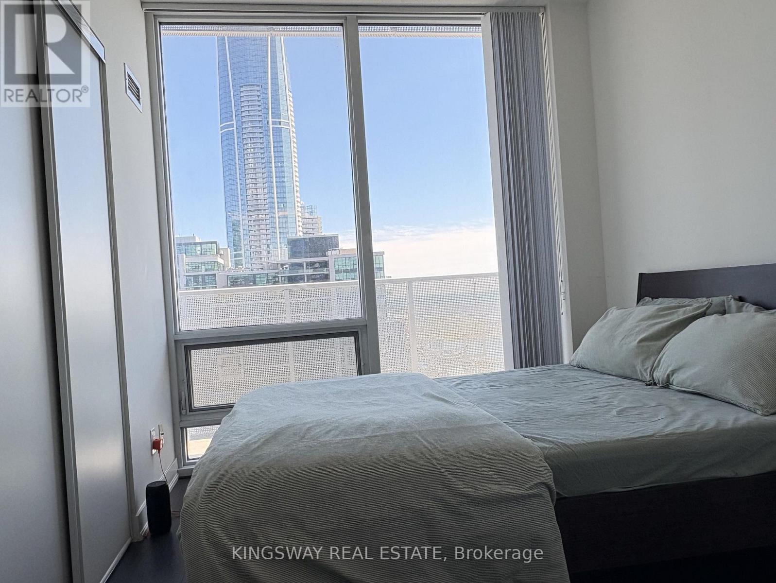 5004 - 88 Harbour Street, Toronto, Ontario  M5J 0C3 - Photo 15 - C13834852