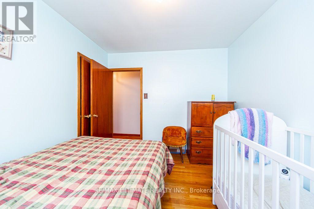 45 Mcroberts Avenue, Toronto, Ontario  M6E 4P3 - Photo 31 - W13835252