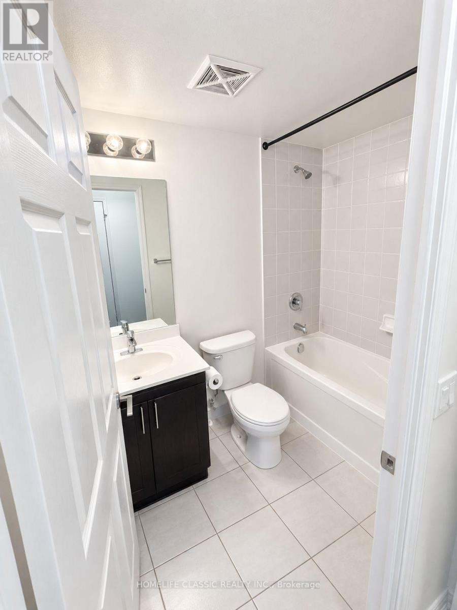 611 - 15 James Finlay Way, Toronto (Downsview-Roding-Cfb), Ontario  M3M 0B3 - Photo 7 - W13835272