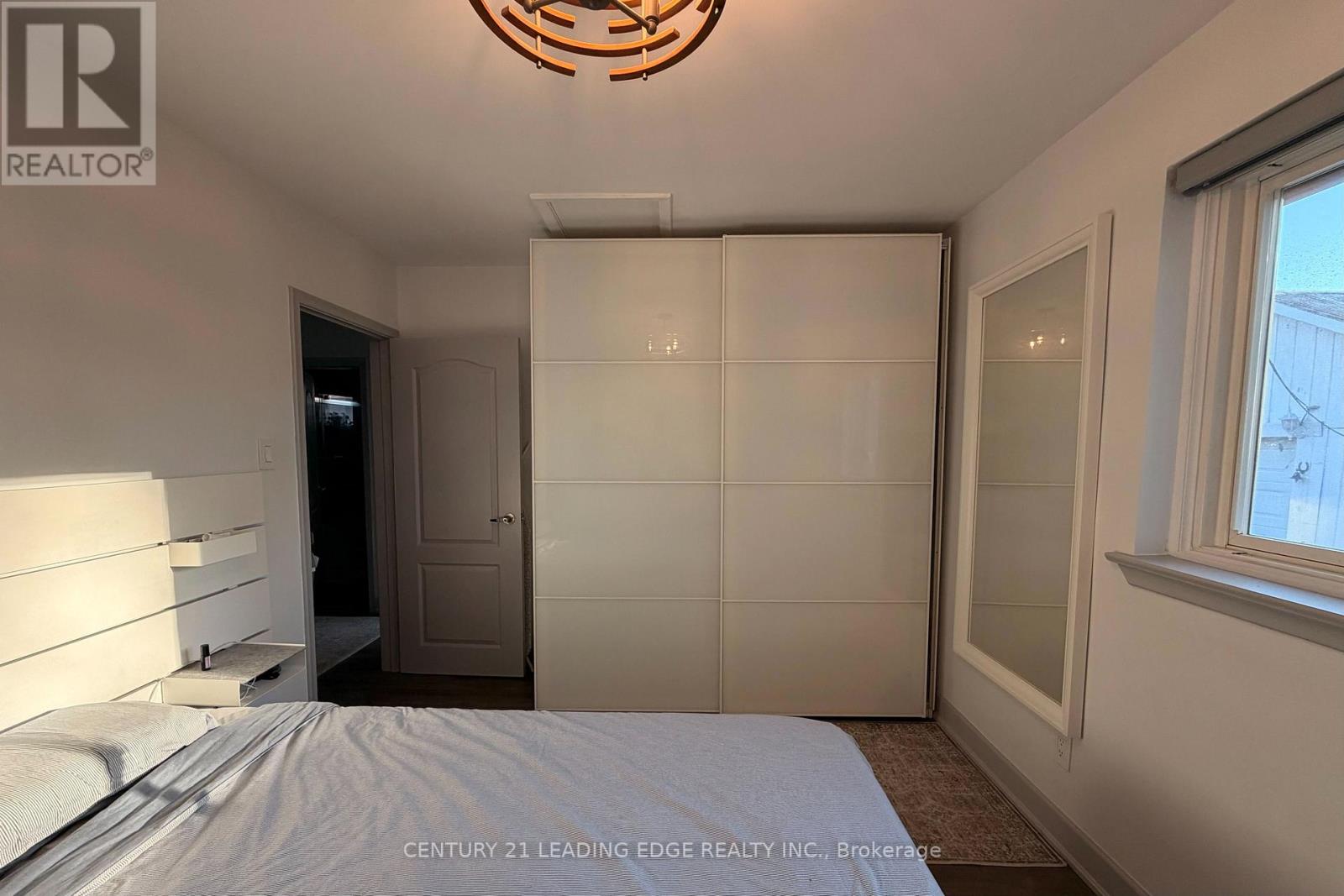 22 Highbury Road, Toronto, Ontario  M9M 2J7 - Photo 14 - W13835318