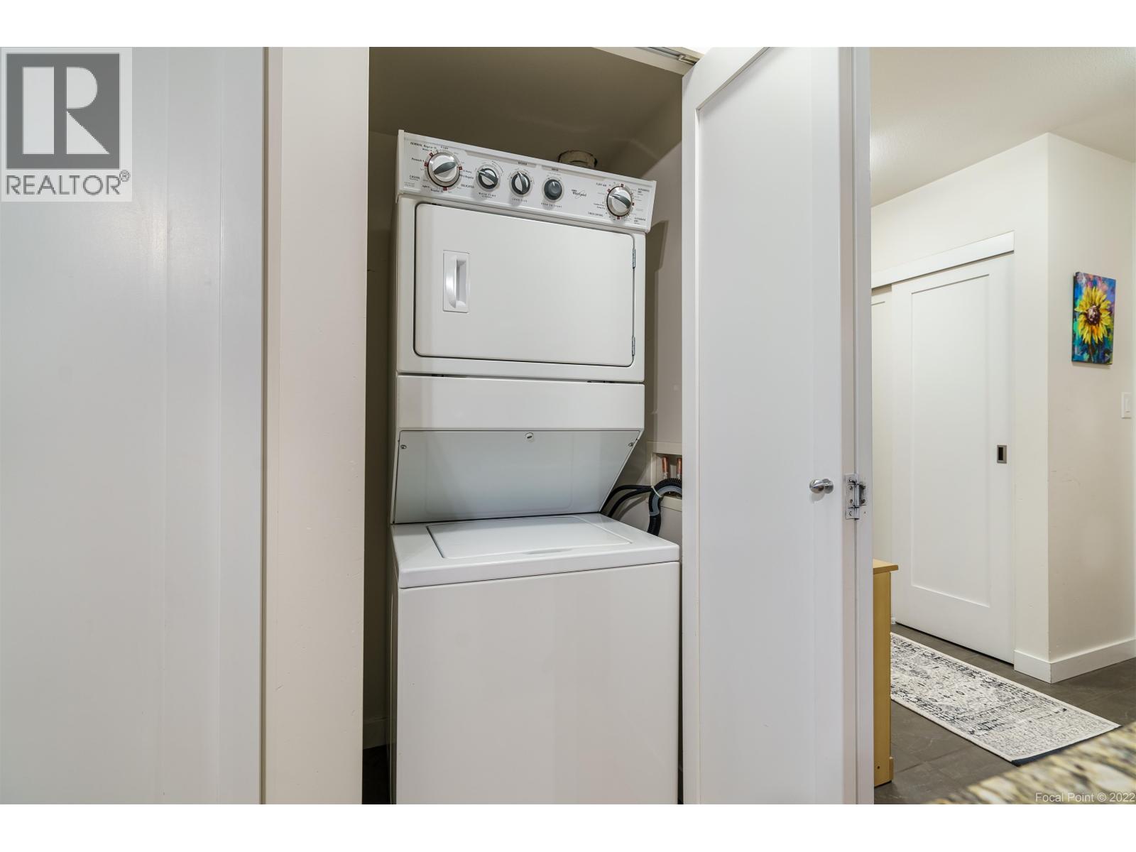 1102 1 Renaissance Square, New Westminster, British Columbia  V3M 0B6 - Photo 18 - R3131700
