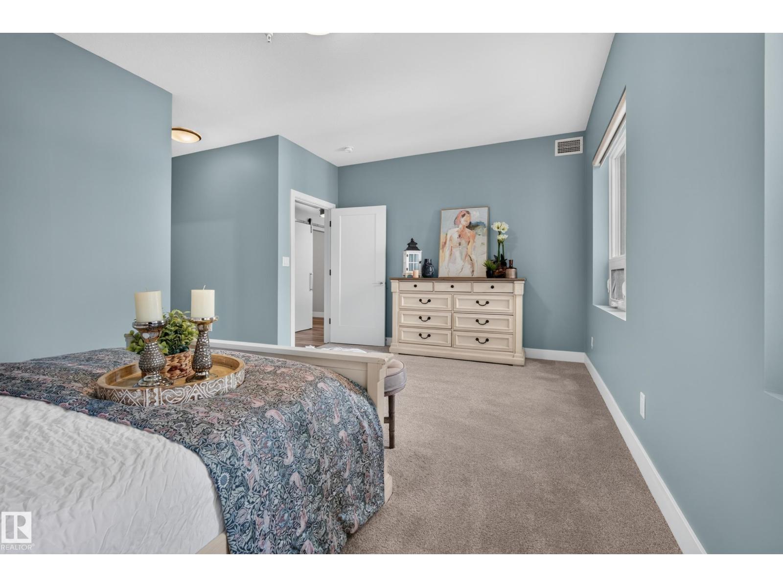 #732 200 BELLEROSE DR