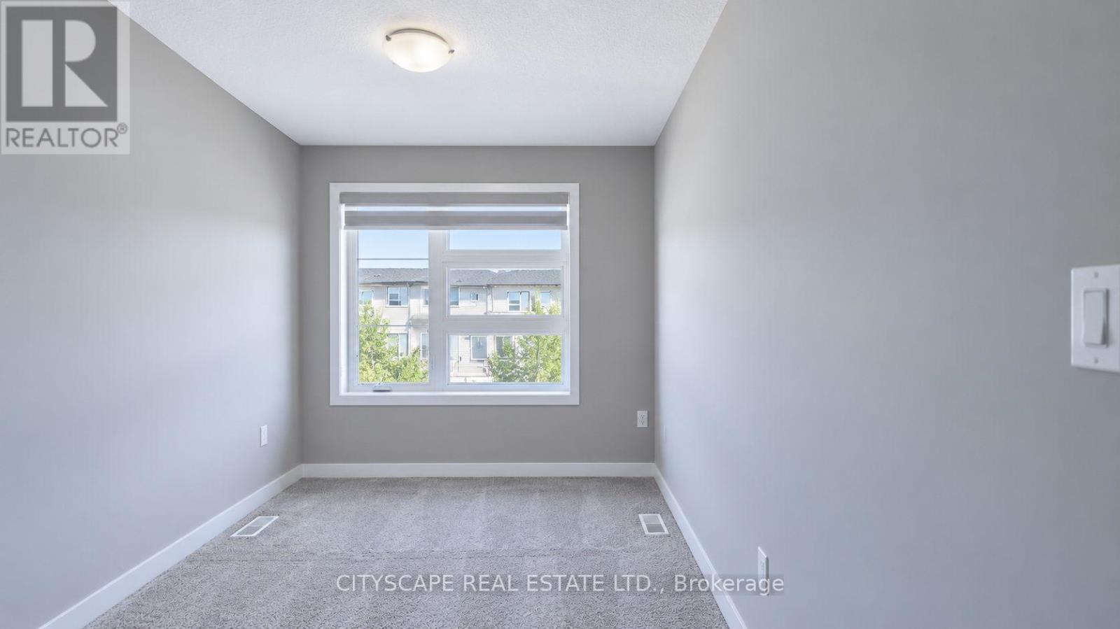 908 Robert Ferrie Drive, Kitchener, Ontario N2R 0P2 - Photo 21 - X13780446