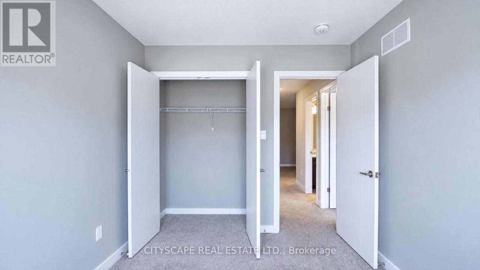 908 Robert Ferrie Drive, Kitchener, Ontario N2R 0P2 - Photo 16 - X13780446
