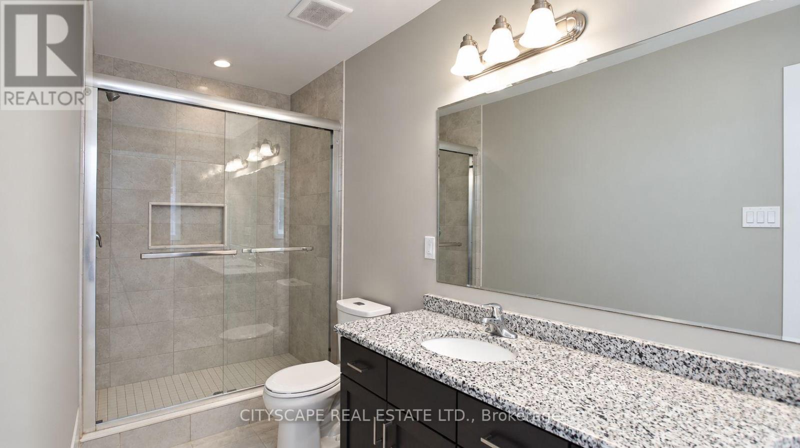 908 Robert Ferrie Drive, Kitchener, Ontario N2R 0P2 - Photo 28 - X13780446