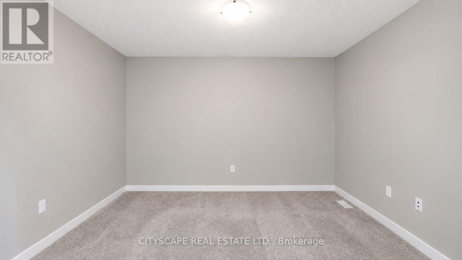 908 Robert Ferrie Drive, Kitchener, Ontario  N2R 0P2 - Photo 25 - X13828446
