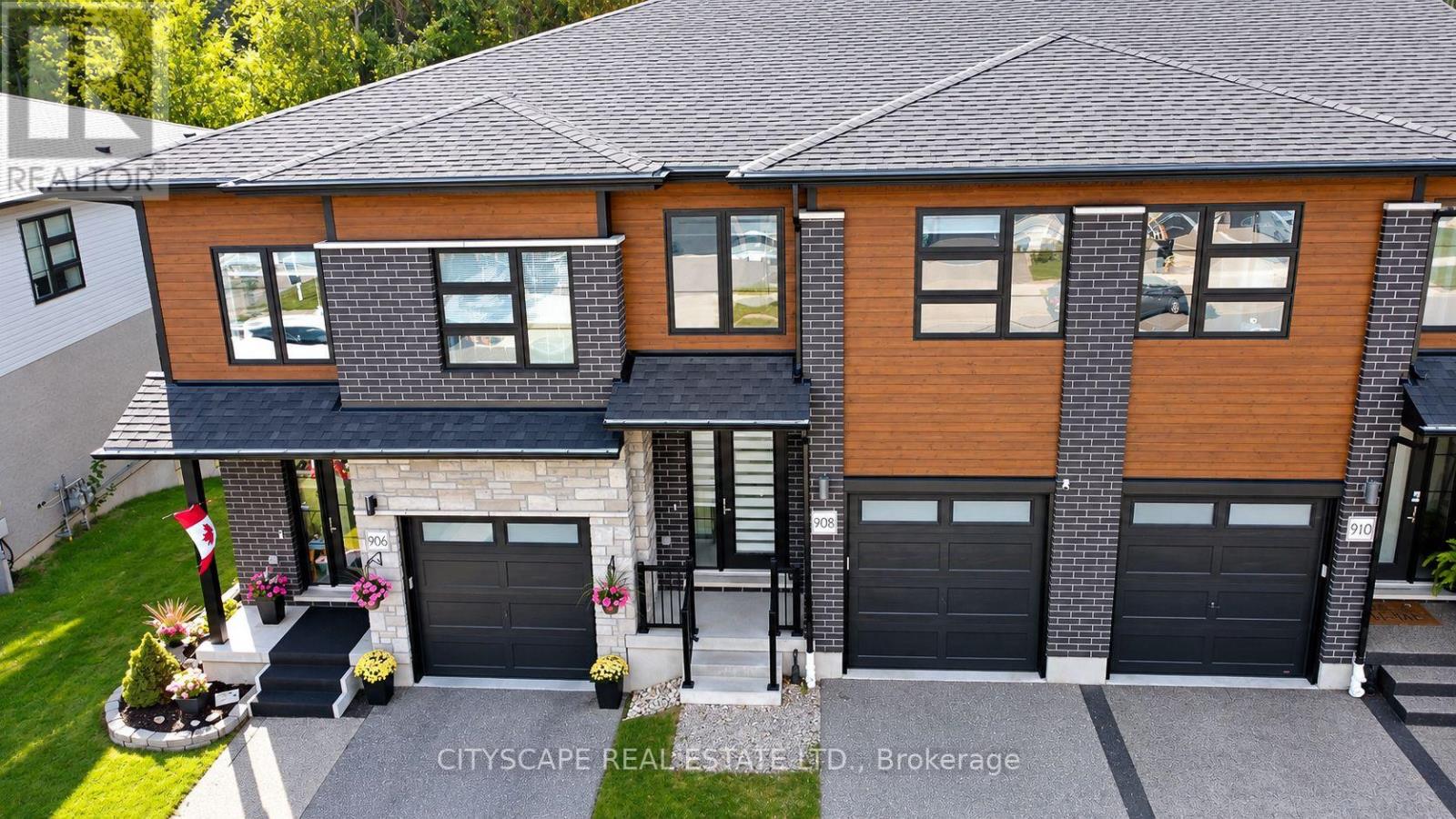 908 Robert Ferrie Drive, Kitchener, Ontario  N2R 0P2 - Photo 38 - X13828446