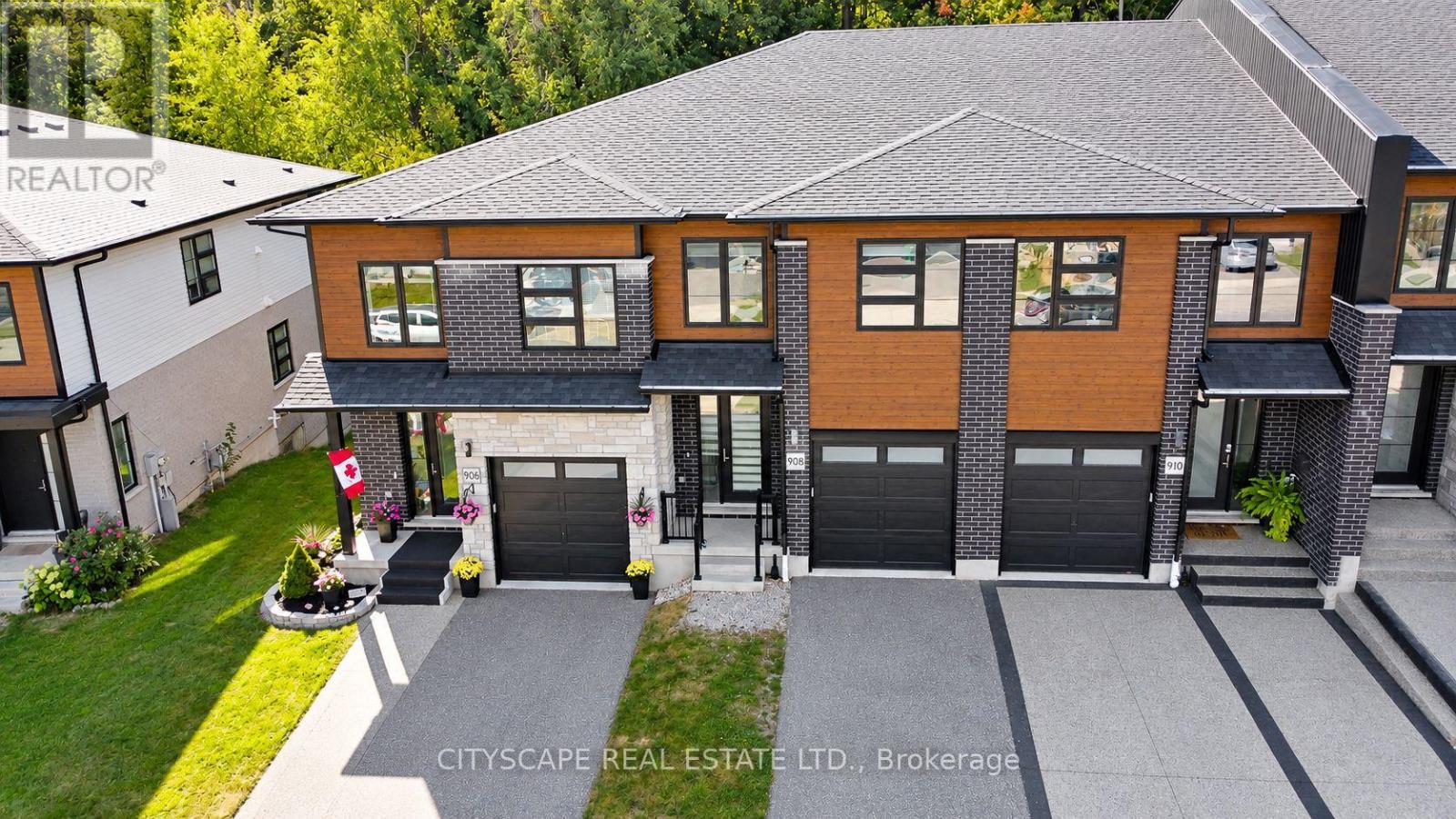 908 Robert Ferrie Drive, Kitchener, Ontario  N2R 0P2 - Photo 39 - X13828446