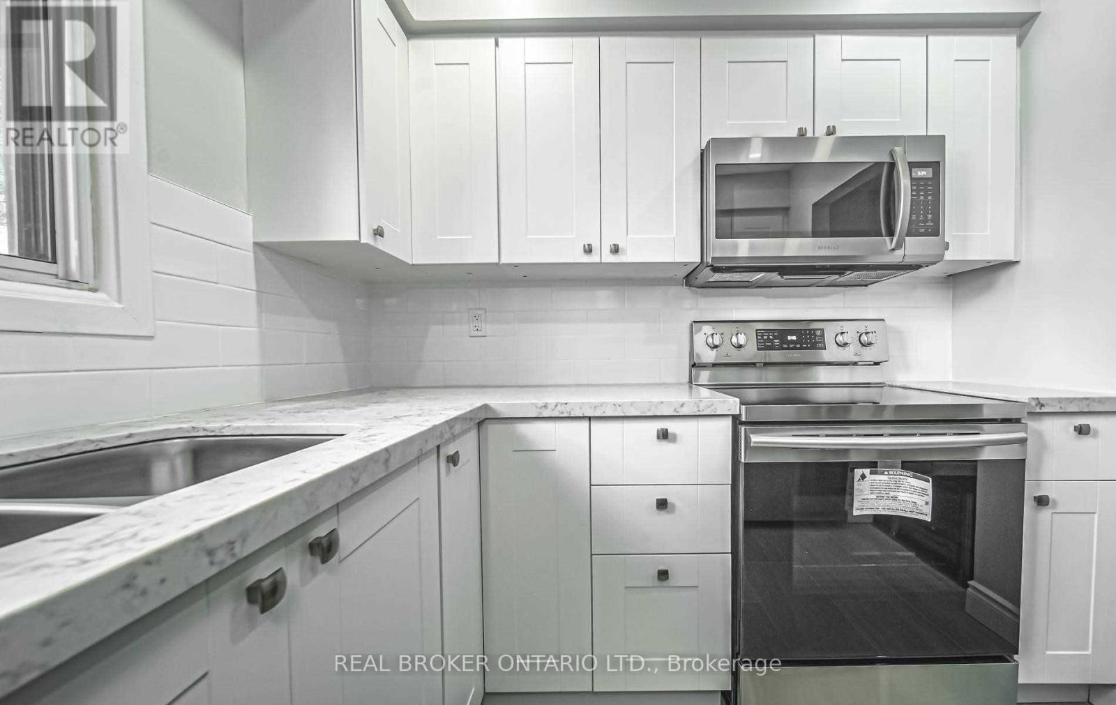 12 - 1100 Oxford Street, Oshawa, Ontario  L1J 6G4 - Photo 2 - E13834536
