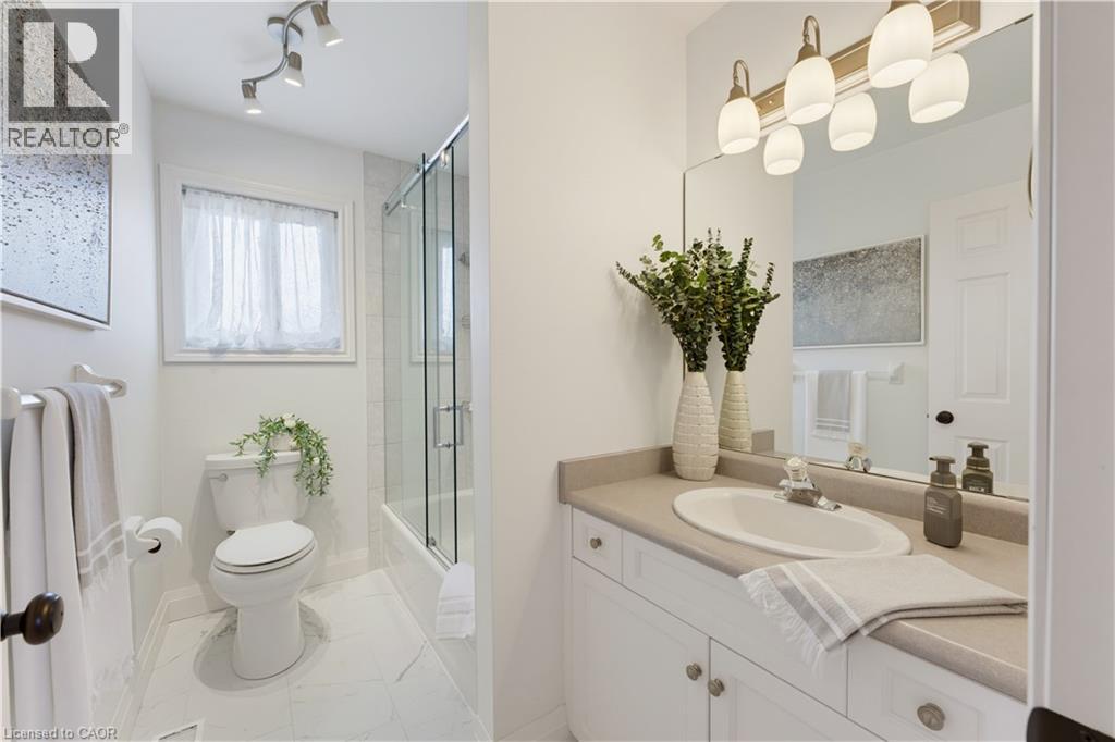 247 Fern Crescent, Waterloo, Ontario  N2V 2P9 - Photo 34 - 40866814