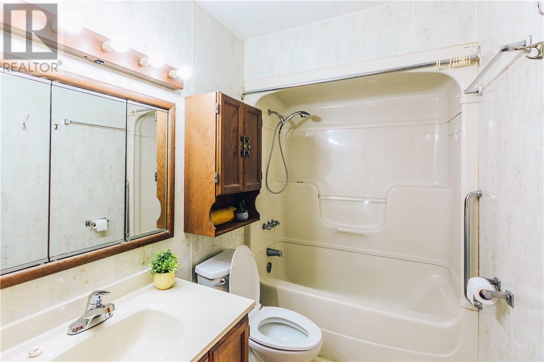 495 Imperial Street, Massey, Ontario  P0P 1P0 - Photo 10 - 2130656