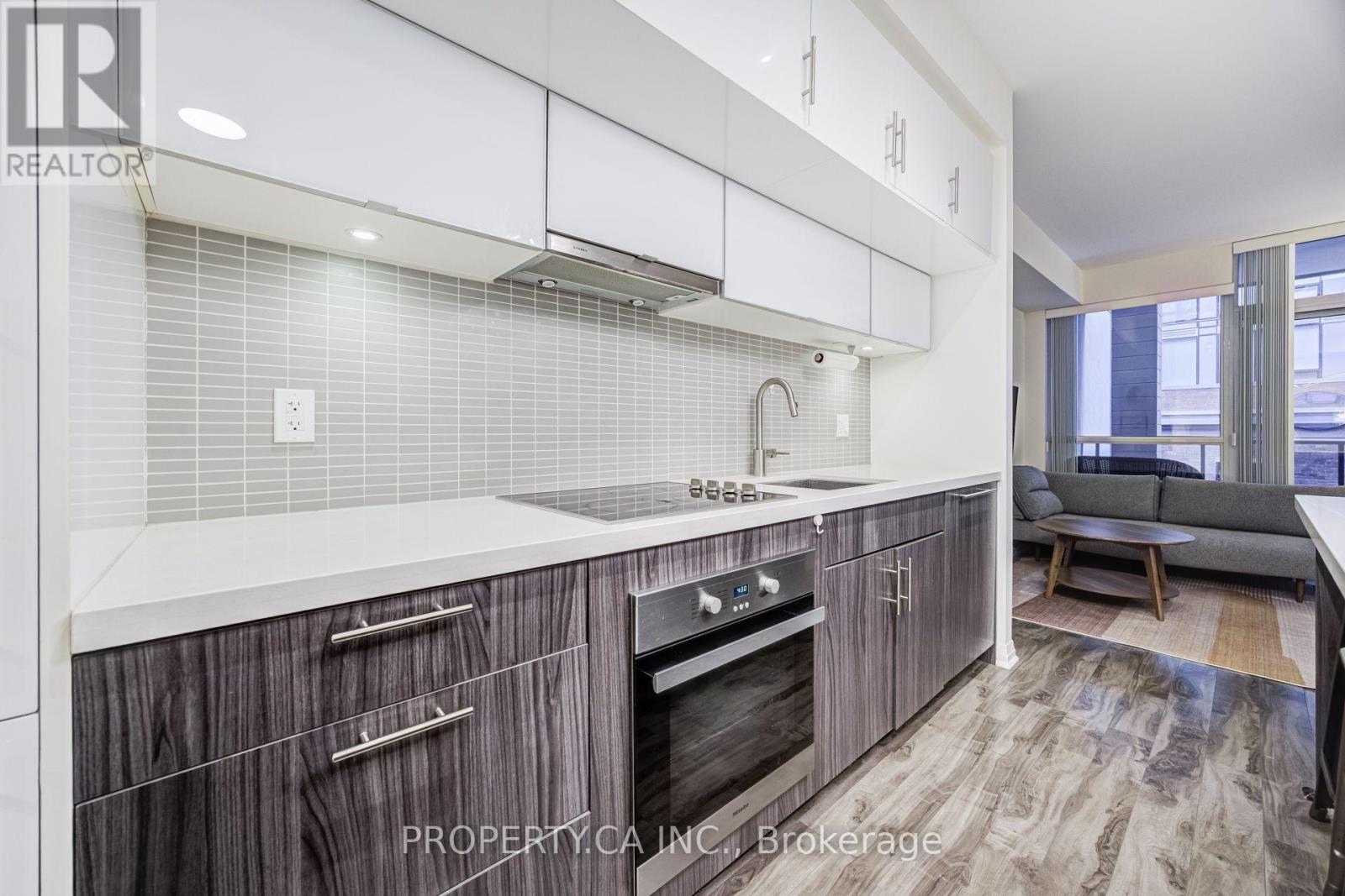416 - 8 Mercer Street, Toronto, Ontario  M5V 0C4 - Photo 4 - C13834826