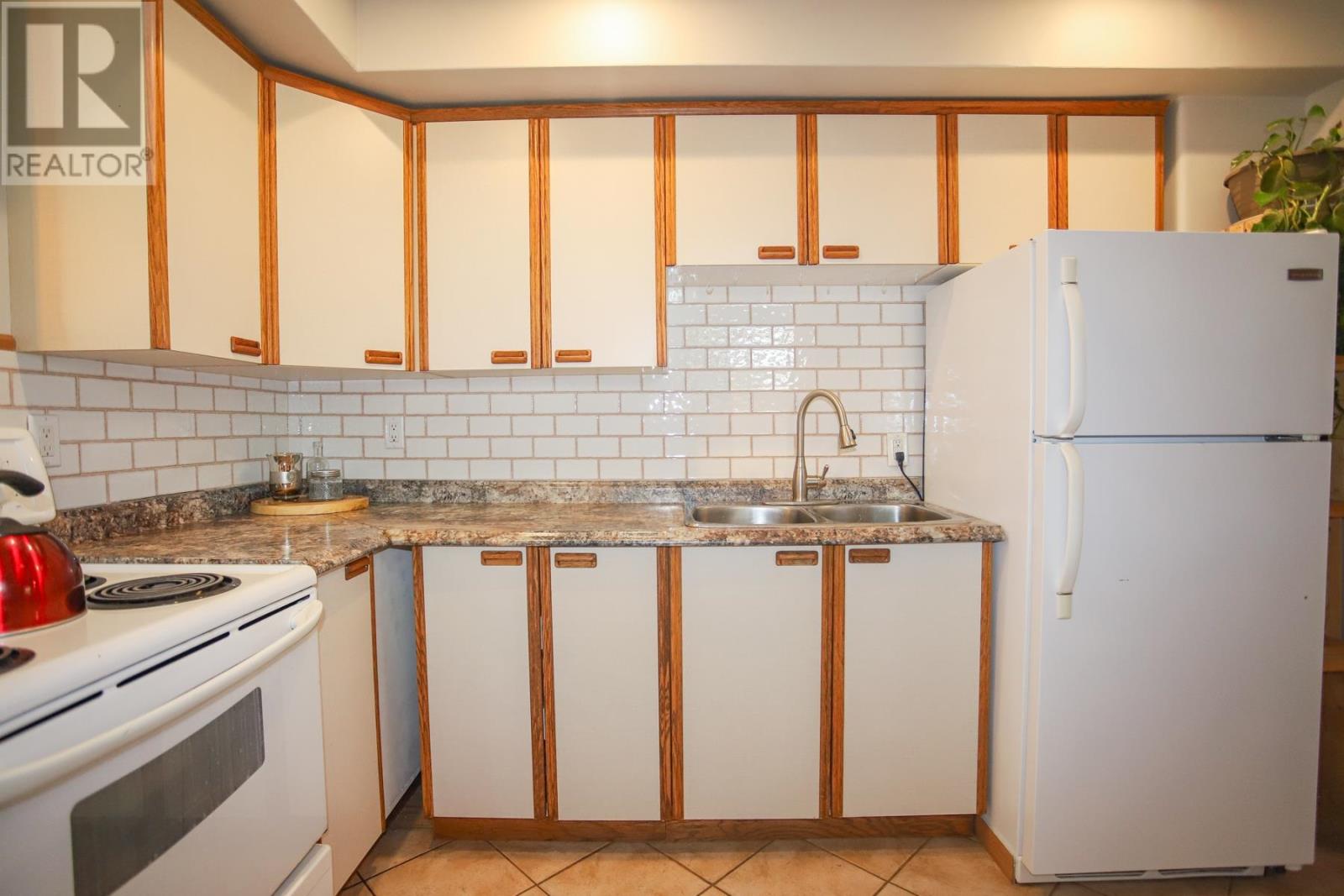 28 Putney Rd, Sault Ste. Marie, Ontario P6B 2Y5 - Photo 10 - SM262692