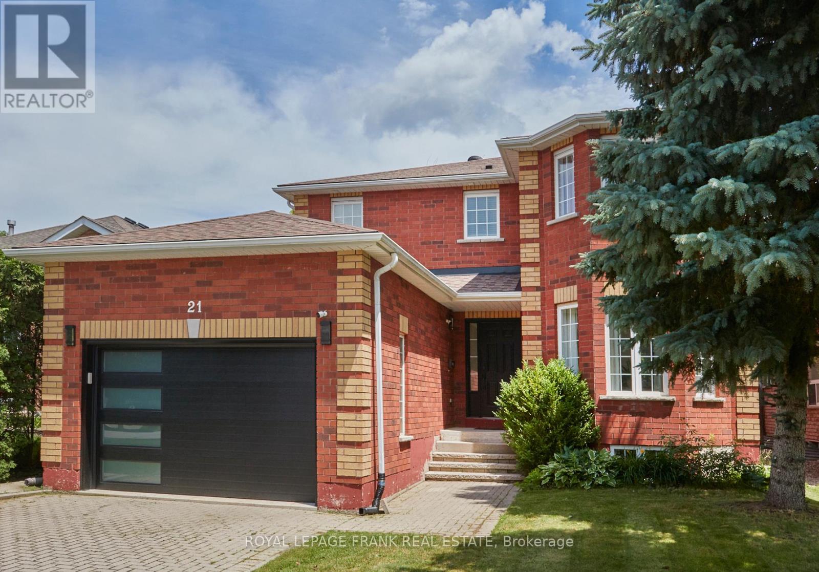 21 Crompton Drive, Barrie, Ontario L4M 6N1 - Photo 4 - S13835548
