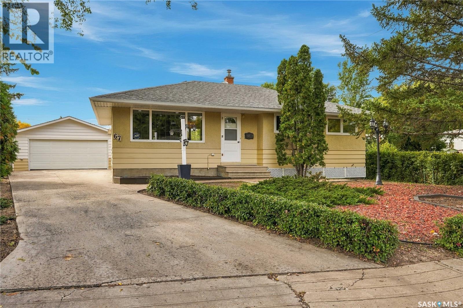 67 Laird CRESCENT, regina, Saskatchewan
