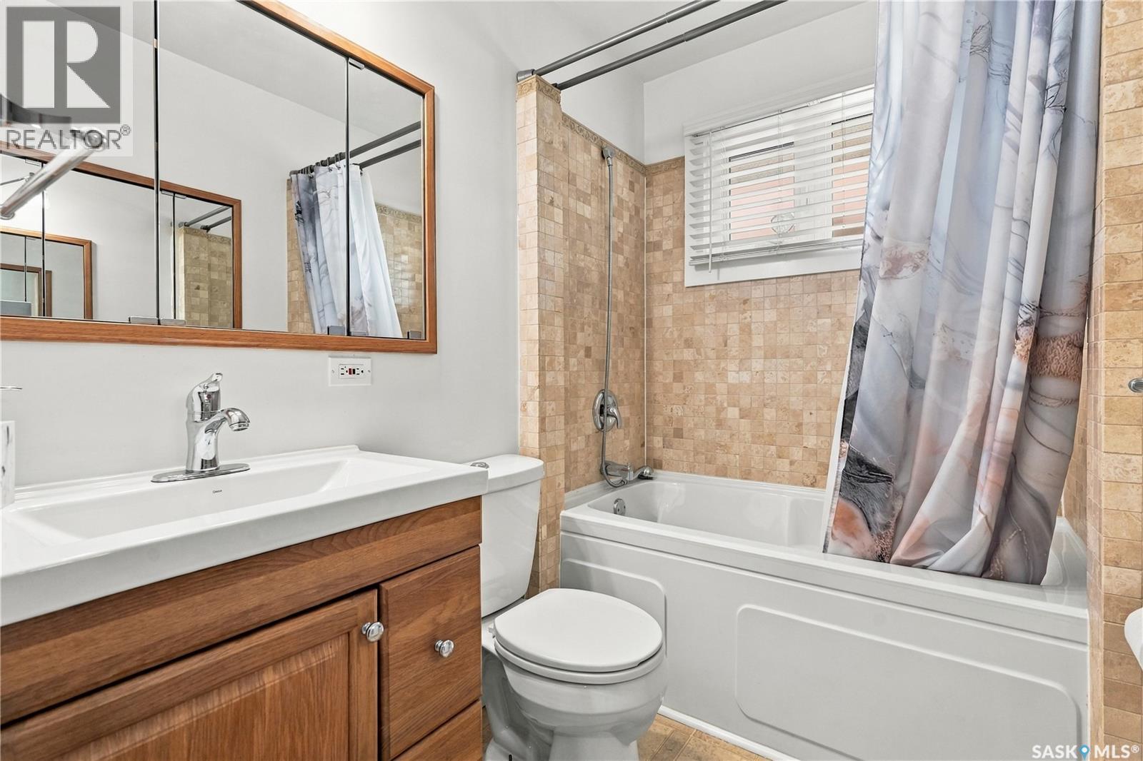 67 Laird Crescent, Regina, Saskatchewan  S4R 4N7 - Photo 23 - SK049732