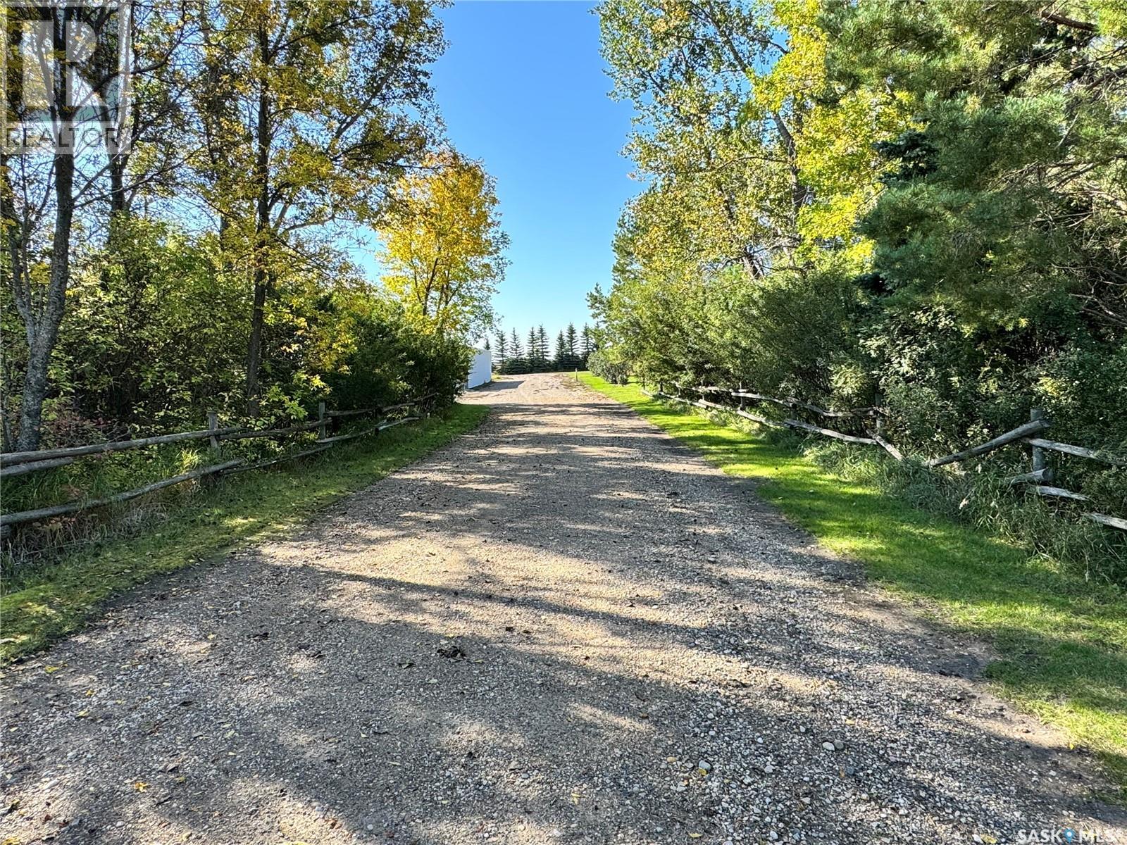 2 Quarters & Beautiful Yard Site Near Wapella, Martin Rm No. 122, Saskatchewan  S0G 4Z0 - Photo 52 - SK049730