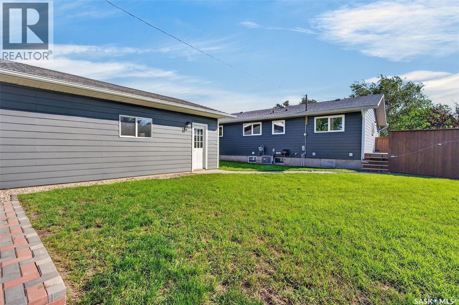 220 Millburn Street, Melfort, Saskatchewan  S0E 1A0 - Photo 13 - SK049723