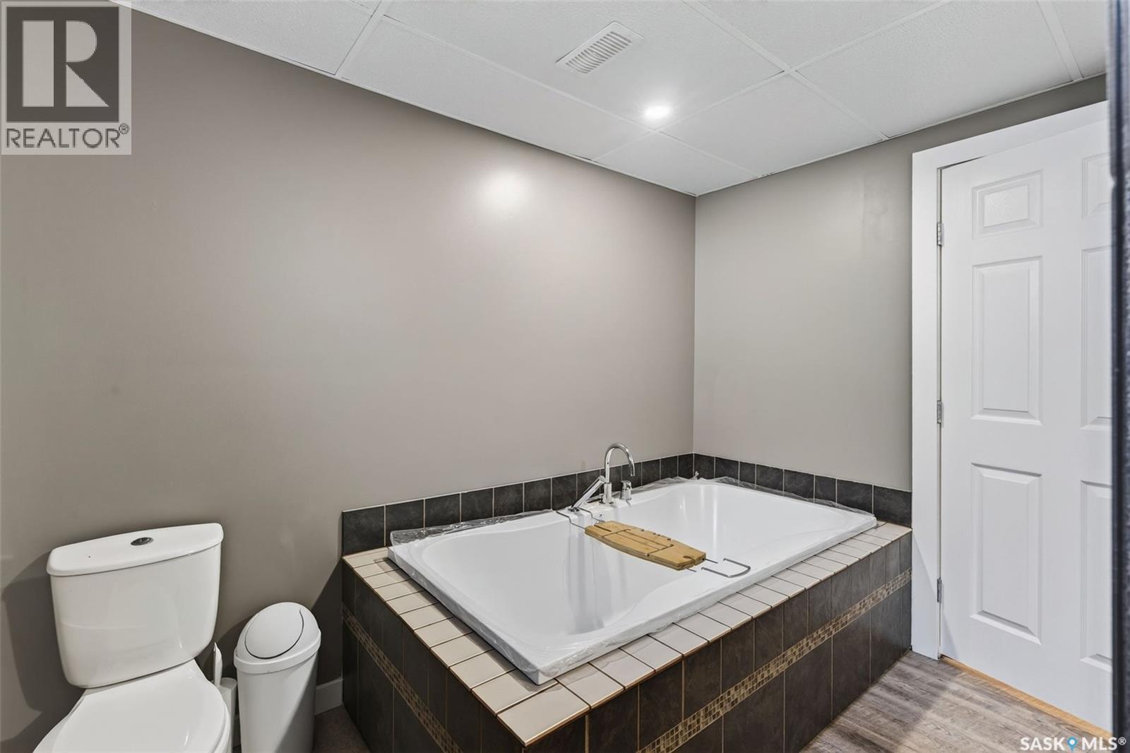 220 Millburn Street, Melfort, Saskatchewan  S0E 1A0 - Photo 39 - SK049723