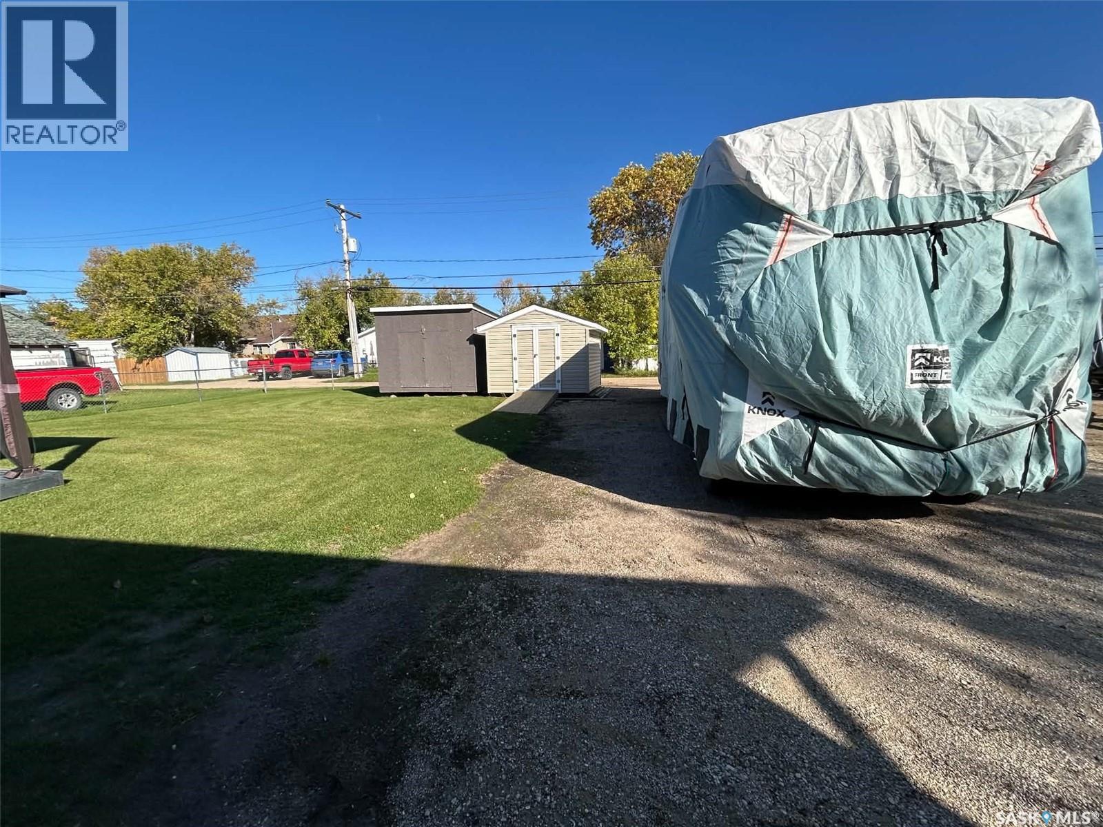 206 2nd Street W, Carrot River, Saskatchewan  S0E 0L0 - Photo 44 - SK049261