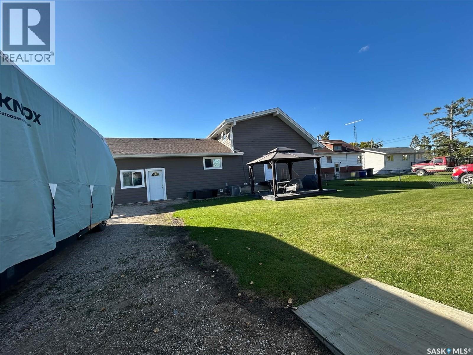 206 2nd Street W, Carrot River, Saskatchewan  S0E 0L0 - Photo 45 - SK049261
