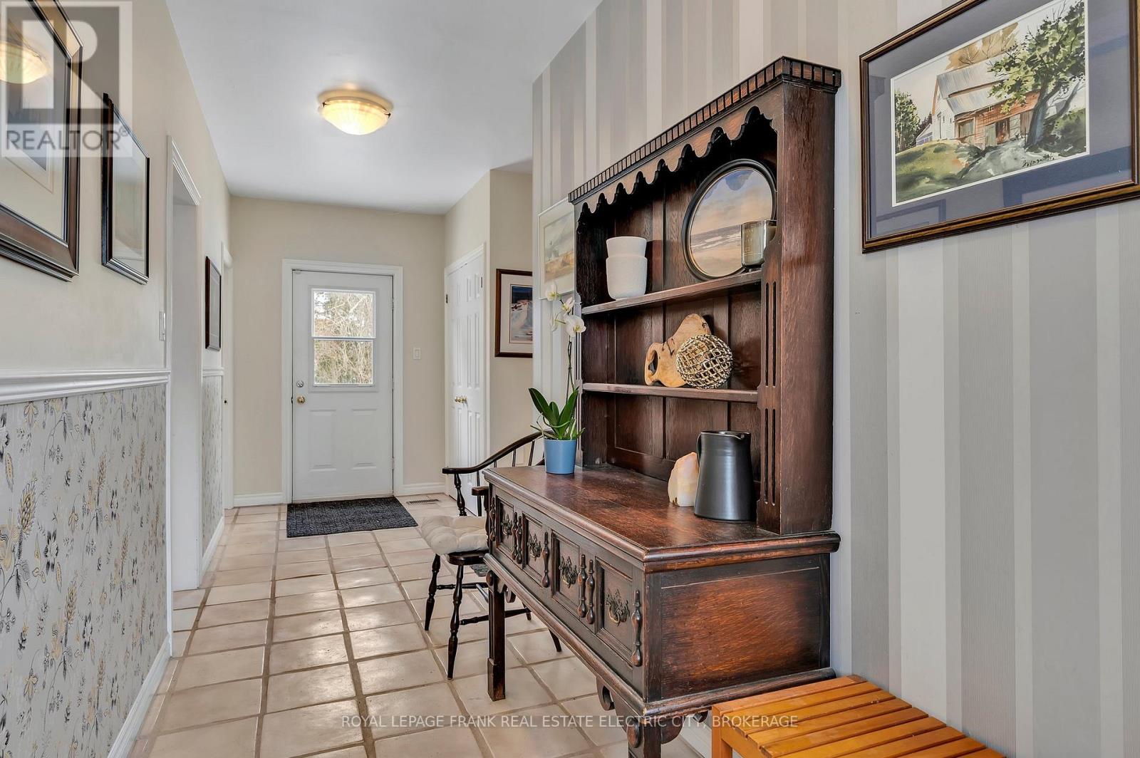 71 Savigny Road, Otonabee-South Monaghan, Ontario  K9J 6Y3 - Photo 3 - X13835452