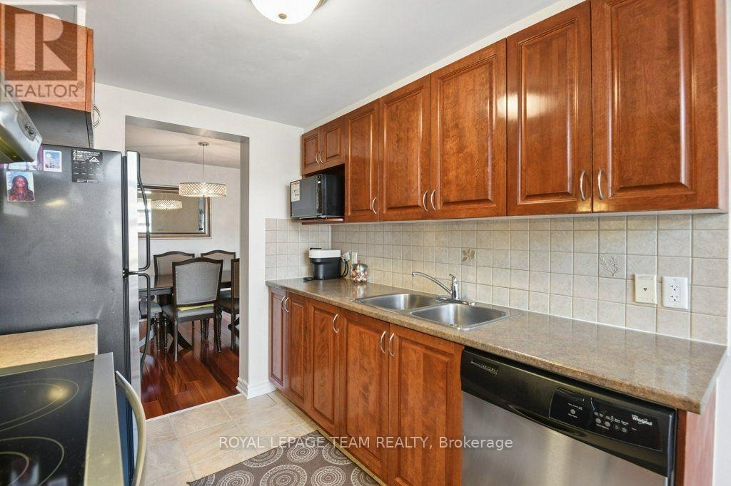 303 Balinroan Crescent, Ottawa, Ontario  K2J 3T7 - Photo 12 - X13835372