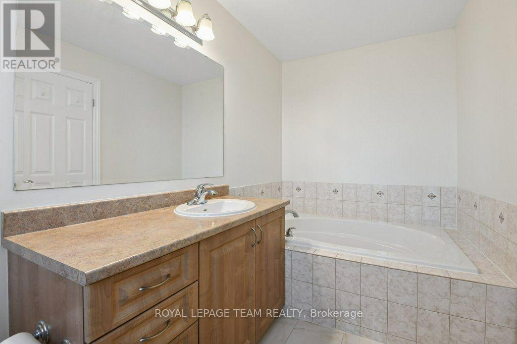 303 Balinroan Crescent, Ottawa, Ontario  K2J 3T7 - Photo 21 - X13835372